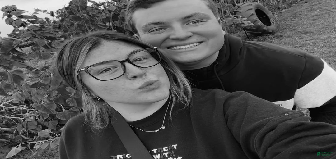 Gallery Image {{count}}