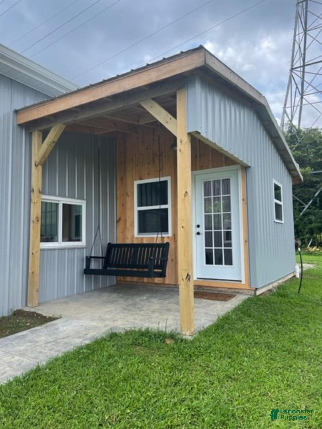 Gallery Image {{count}}